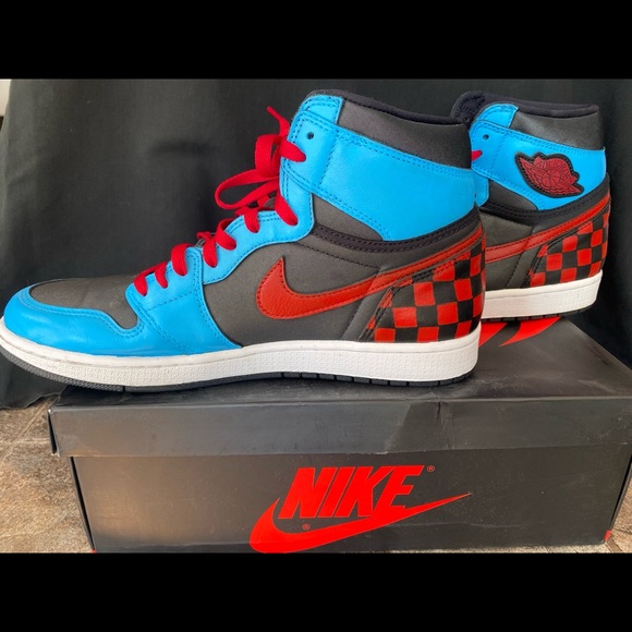 Custom Air Jordan 1 Retro High OG - Picture 4 of 13